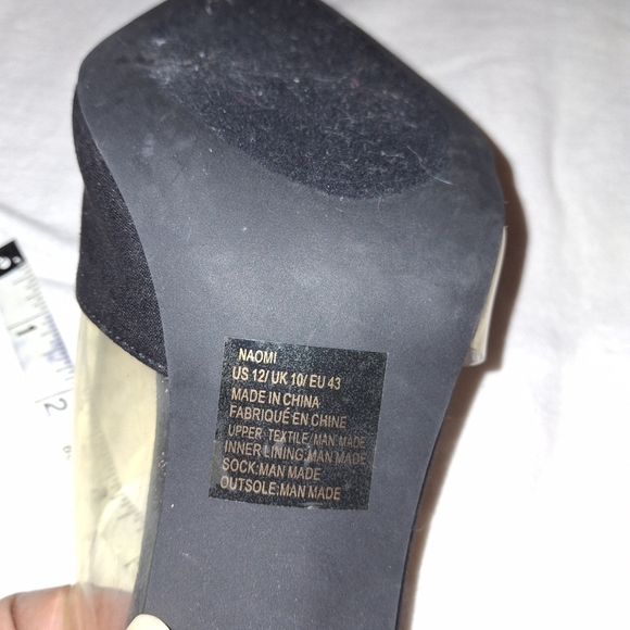 Strapless Heels - Picture 6 of 7